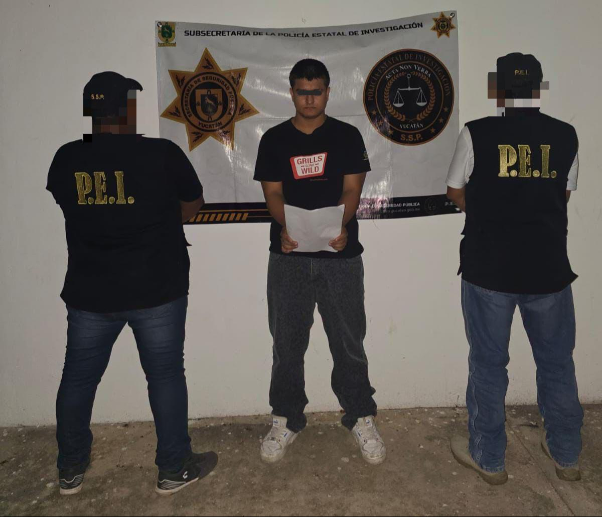 El joven de 24 años tenía amenazada a la víctima para que no dijera nada.