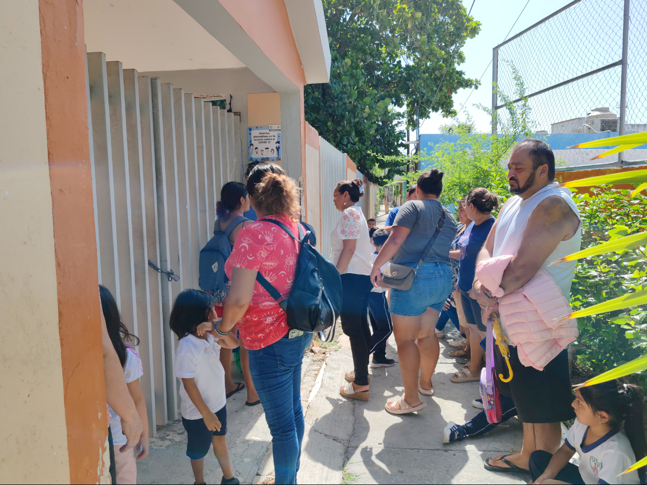 Padres cierran otro kínder en Campeche por falta de luz y abandono de Secretaría de Educación