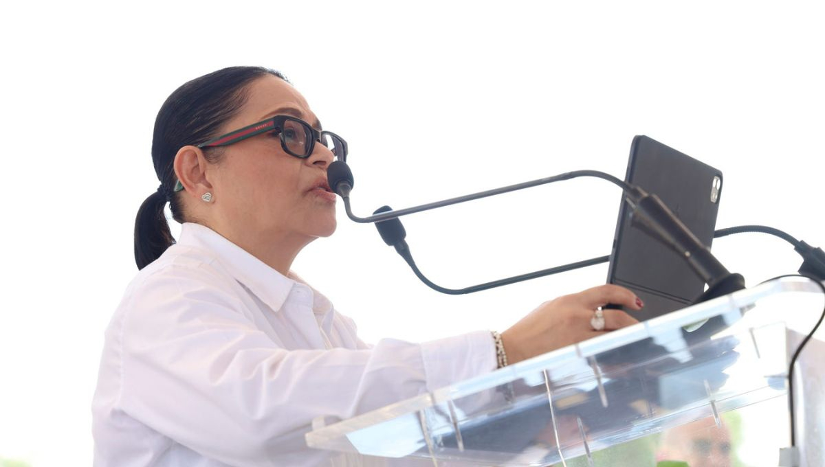 Emilia Esther Calleja Alor, directora general de la CFE Emilia Esther Calleja Alor, directora general de la CFE