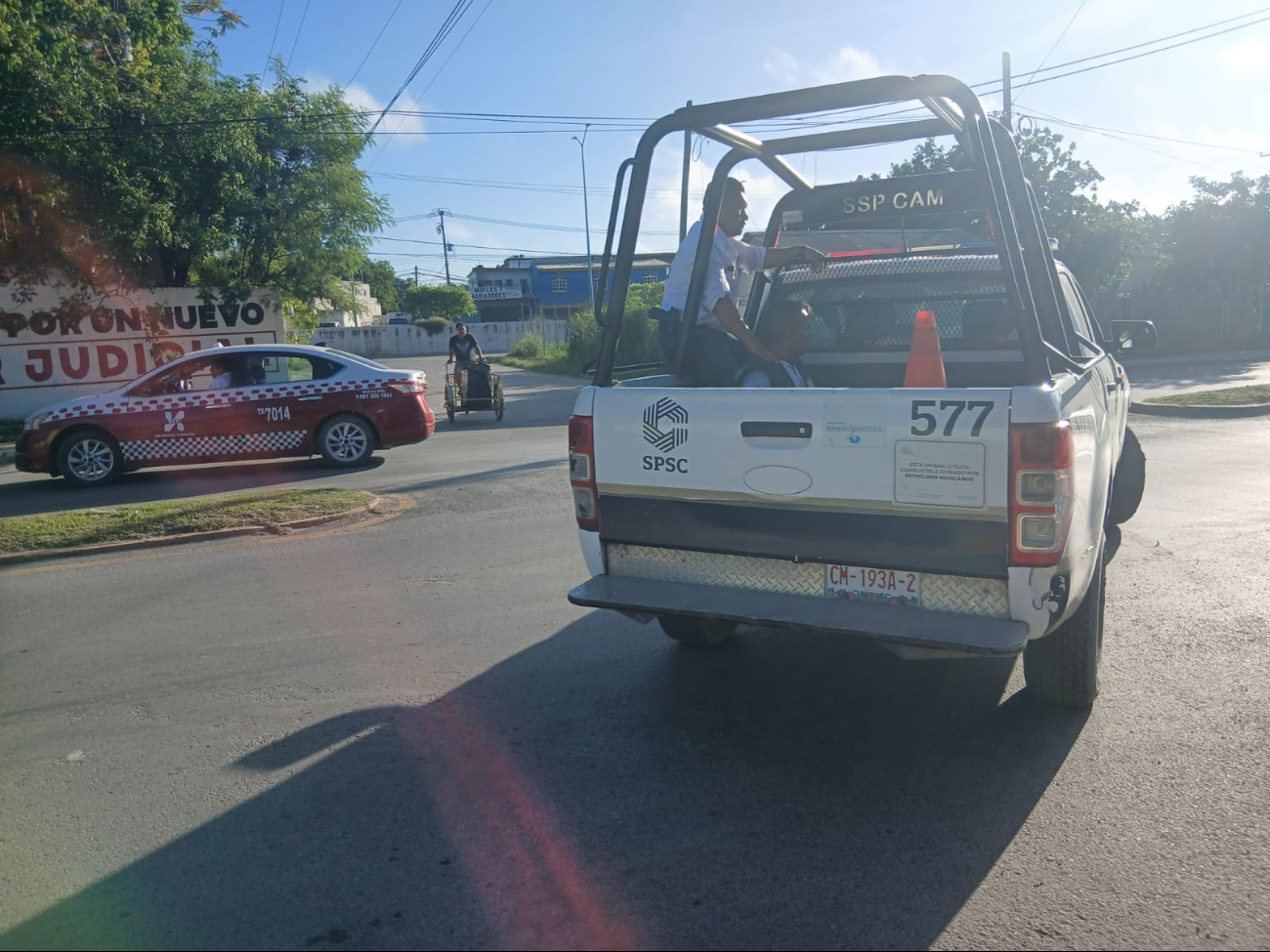 Policía Estatal Preventiva (PEP) logró detener al conductor después de una persecución en la colonia Esperanza.