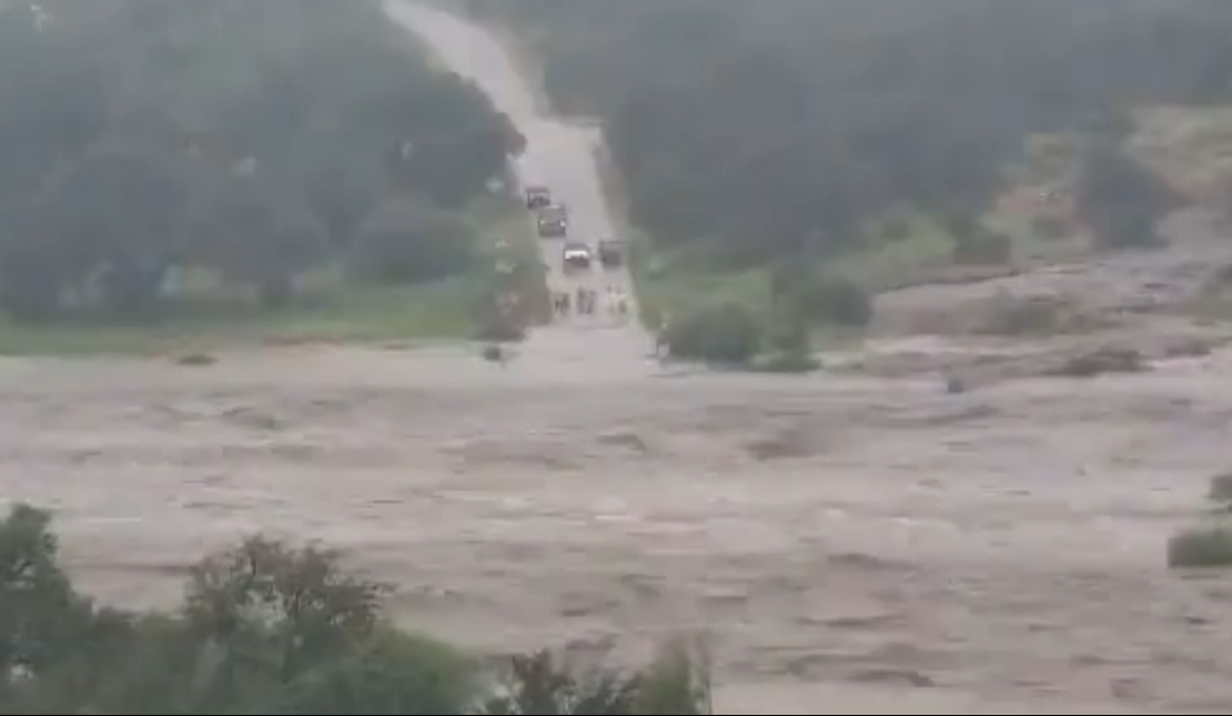 Las inundaciones han generado el despliegue de cientos de rescatistas