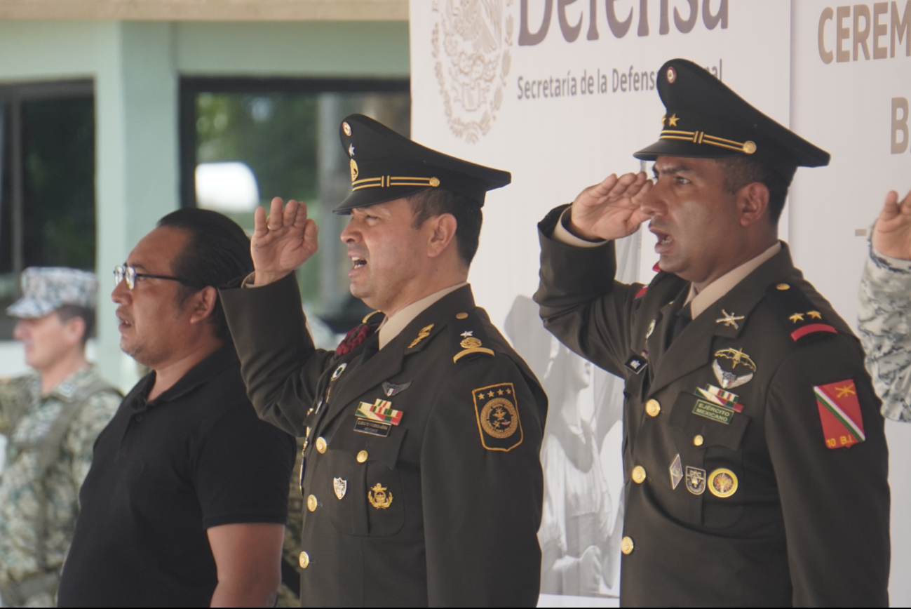 Abel Muñoz Sánchez asume como comandante interino del 10mo Batallón de Infantería Abel Muñoz Sánchez asume como comandante interino del 10mo Batallón de Infantería