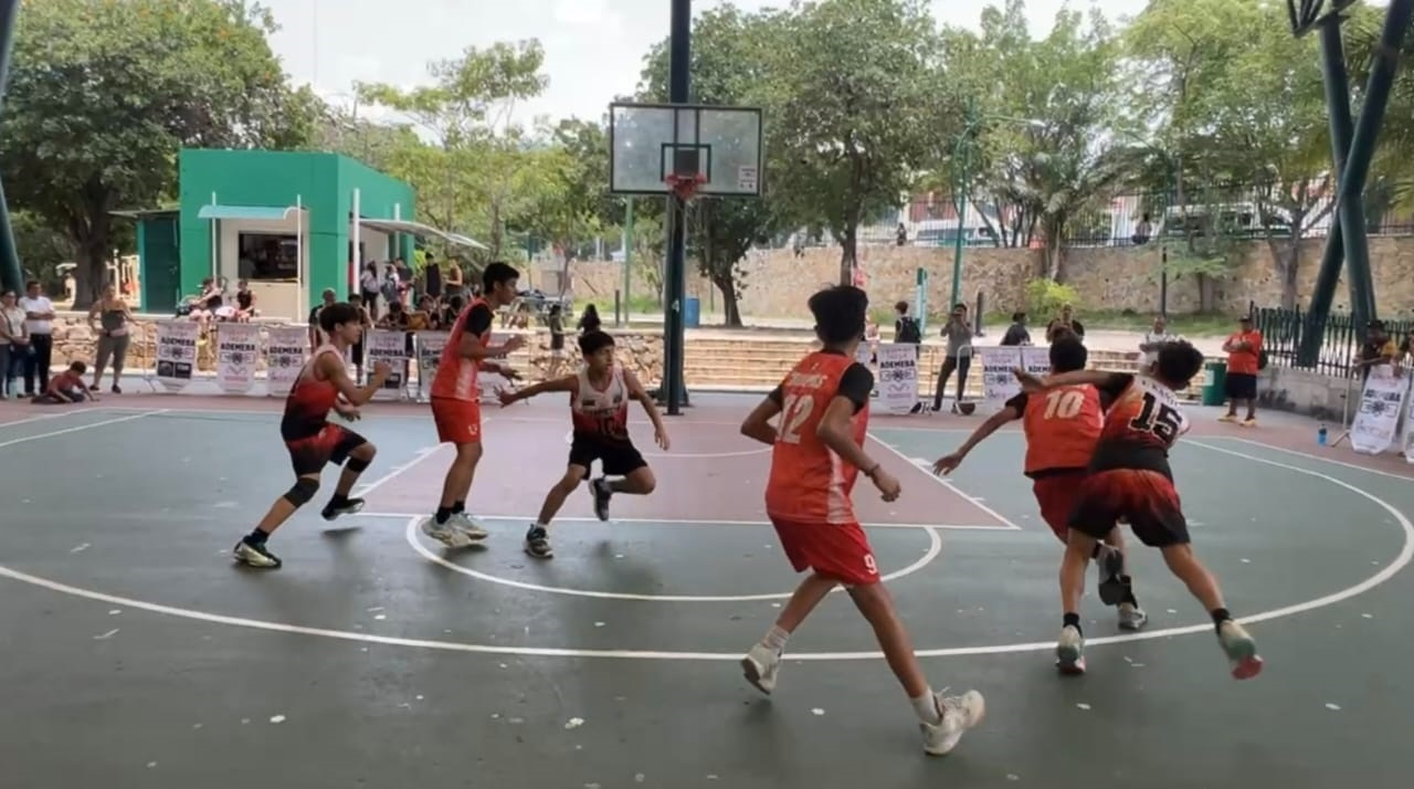 Jugadores campechanos mostraron técnica, defensa y gran entrega.