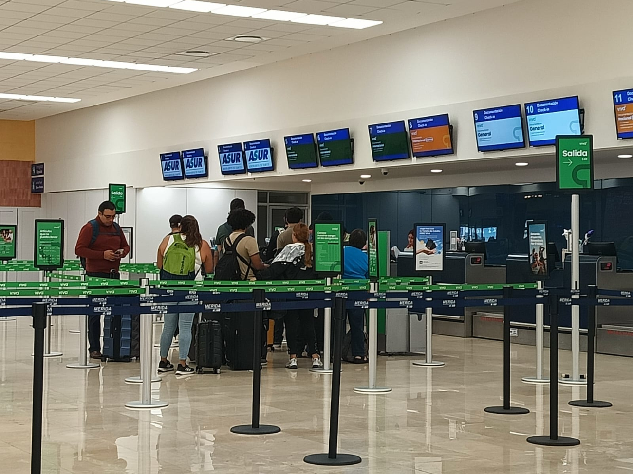 La afluencia de pasajeros se mantiene mínima en el aeropuerto de Mérida La afluencia de pasajeros se mantiene mínima en el aeropuerto de Mérida