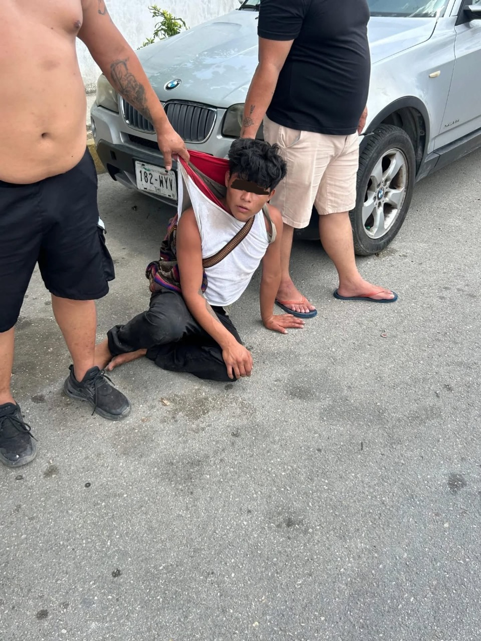 Debido a la tardía respuesta de las autoridades, optaron por actuar y detenerlo