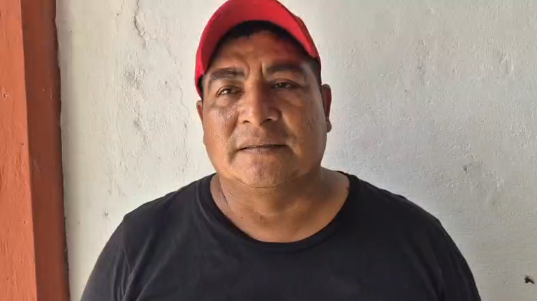El comisario ejidal Pedro Hernández confirmó la presencia del hongo Fusarium en cultivos de caña en San José Carpizo I. El comisario ejidal Pedro Hernández confirmó la presencia del hongo Fusarium en cultivos de caña en San José Carpizo I.