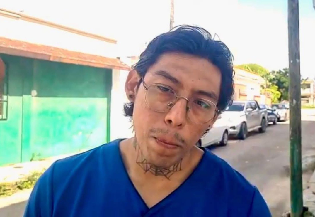 Didier Mauricio Olivera Maldonado asegura que también su compañro de Cancún fueron despedidos sin previo aviso y de manera informal Didier Mauricio Olivera Maldonado asegura que también su compañro de Cancún fueron despedidos sin previo aviso y de manera informal