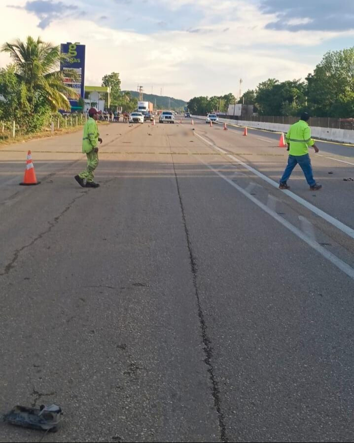 El impacto fue brutal; el cuerpo quedó sin vida en el lugar. El impacto fue brutal; el cuerpo quedó sin vida en el lugar.