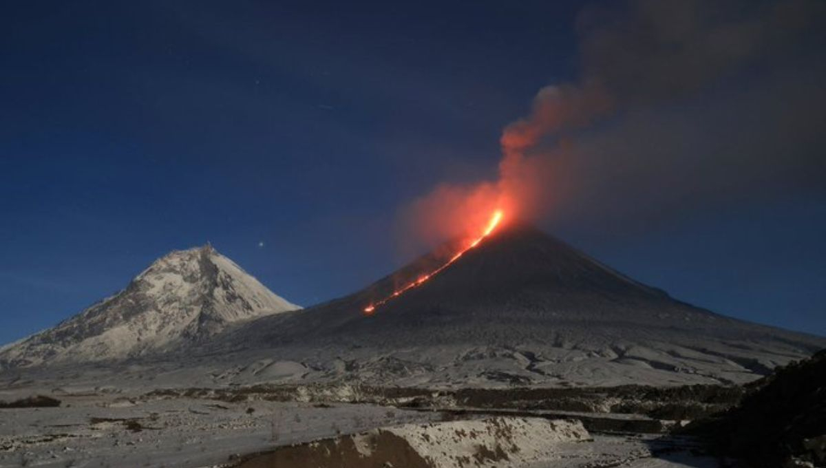El volcán Klyuchevskoy es considerado el volcán activo más alto de Europa y Asia El volcán Klyuchevskoy es considerado el volcán activo más alto de Europa y Asia