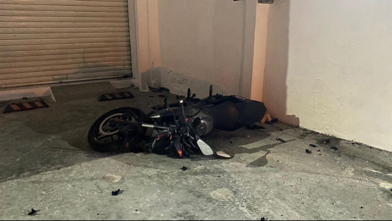 Funcionaria municipal detenida tras accidente vial con motociclista en Avenida Agustín Melgar Funcionaria municipal detenida tras accidente vial con motociclista en Avenida Agustín Melgar