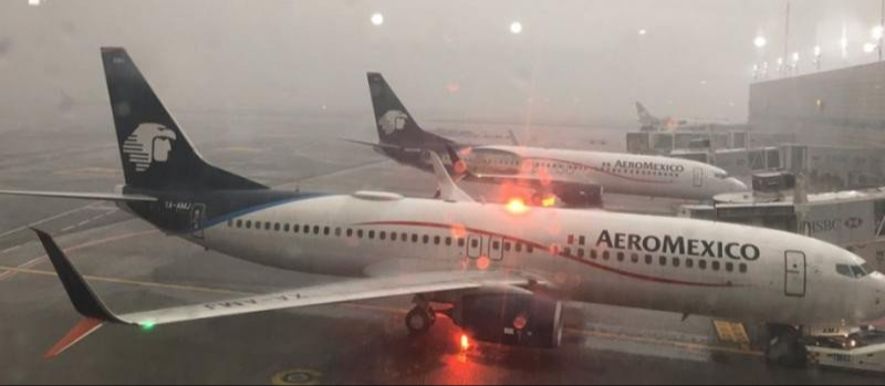 Hubo vuelos demorados por esta situación, dos fueron de Aeroméxico.