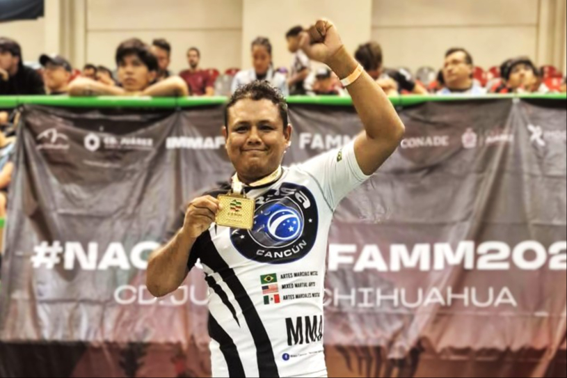 Además del triunfo de Dorantes, las medallas de plata fueron obtenidas por Carlos Chirivella, Zayr Casillas y Jonathan García y Alejandro Dorantes consiguió el bronce Además del triunfo de Dorantes, las medallas de plata fueron obtenidas por Carlos Chirivella, Zayr Casillas y Jonathan García y Alejandro Dorantes consiguió el bronce