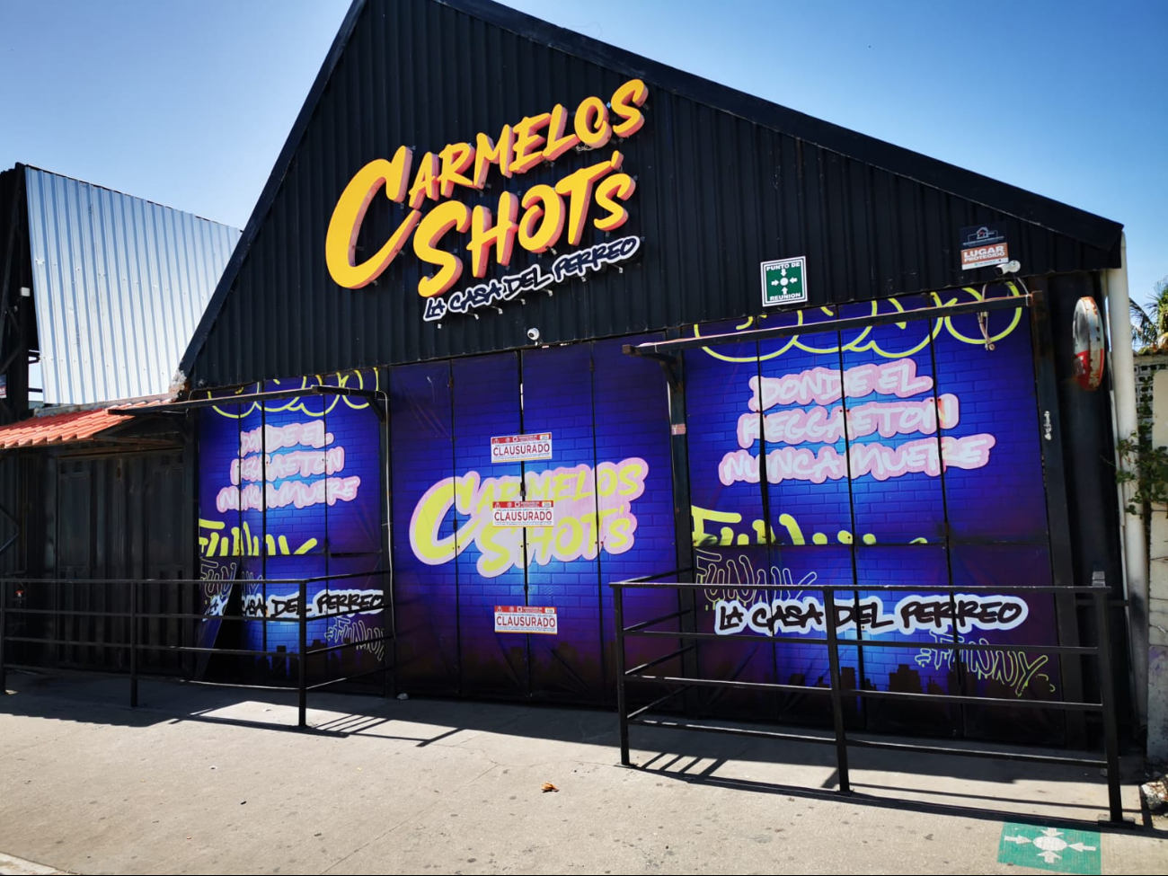 Riña en “Carmelos Shots” en Carmen desata cierre precautorio del establecimiento
