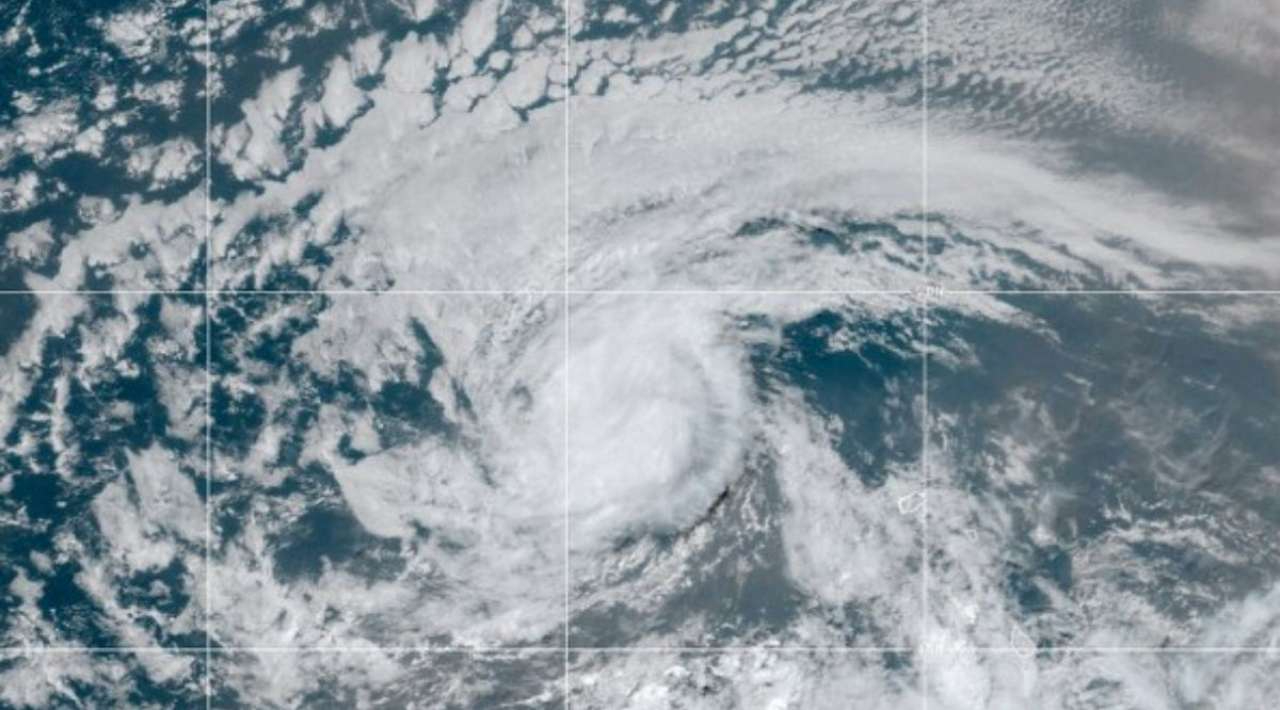 tormenta tropical erin