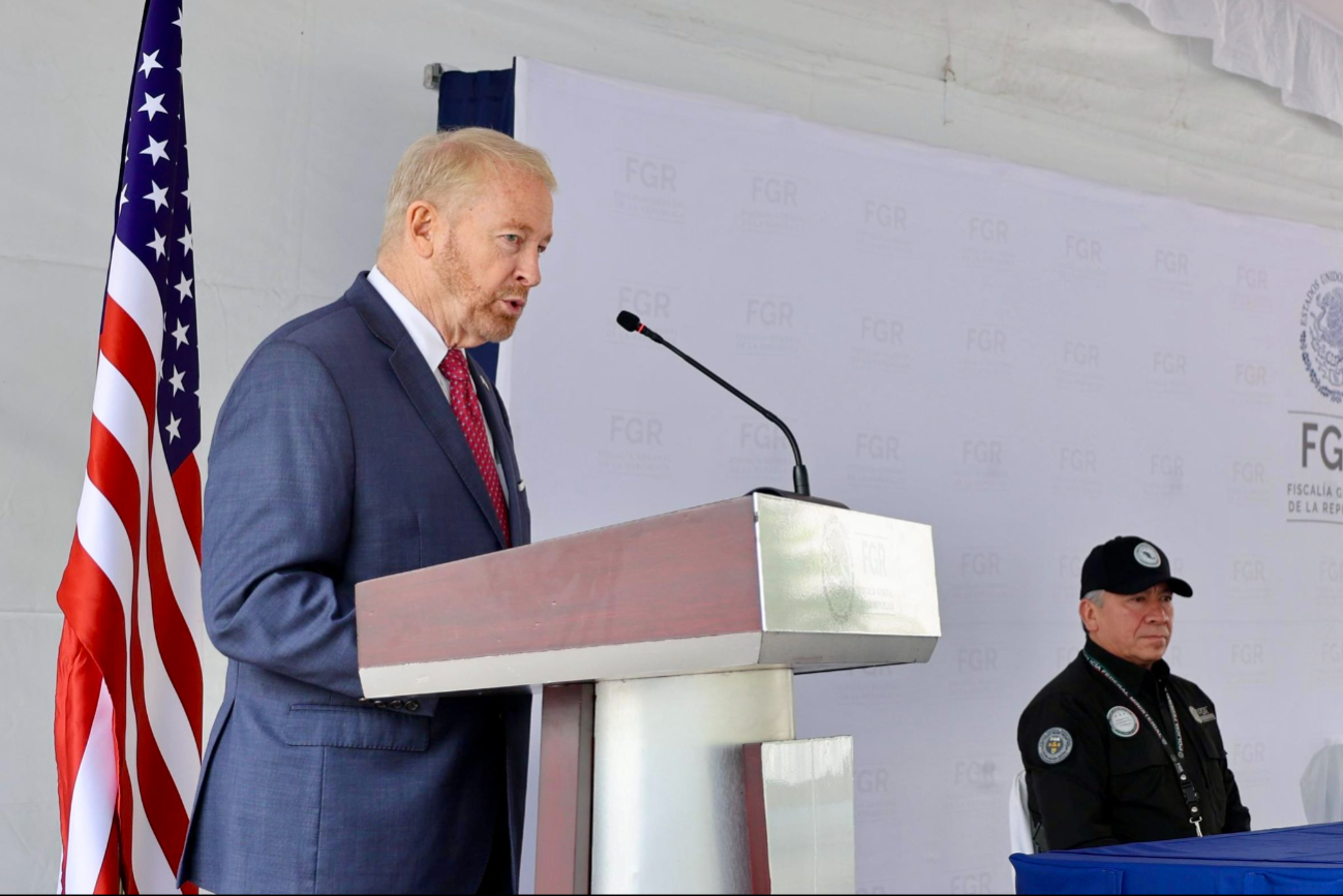 El Embajador Ronald Johnson expresó su admiración y agradecimiento a la presidenta Sheinbaum.