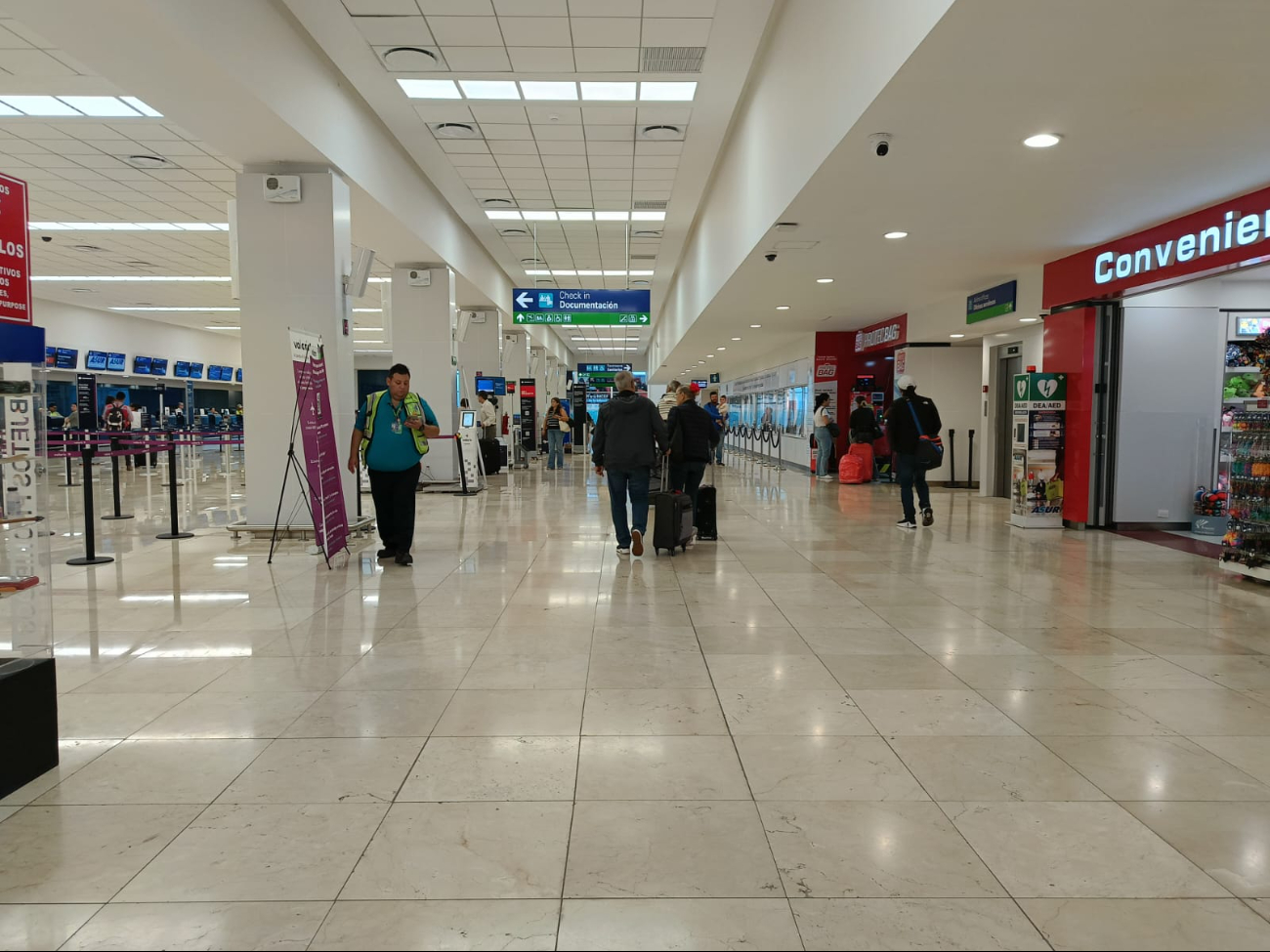 La afluencia de pasajeros en el aeropuerto de Mérida se mantiene al mínimo La afluencia de pasajeros en el aeropuerto de Mérida se mantiene al mínimo