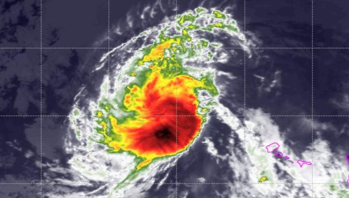 La Tormenta Tropical Erin se desplaza al Este lejos de la Península de Yucatán. La Tormenta Tropical Erin se desplaza al Este lejos de la Península de Yucatán.
