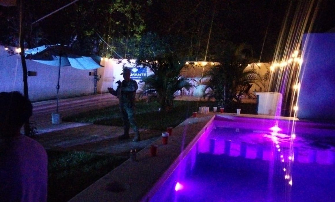 El anfitrión de uno de los eventos se negó a asumir la responsabilidad de la presencia de adolescentes; las bebidas fueron decomisadas