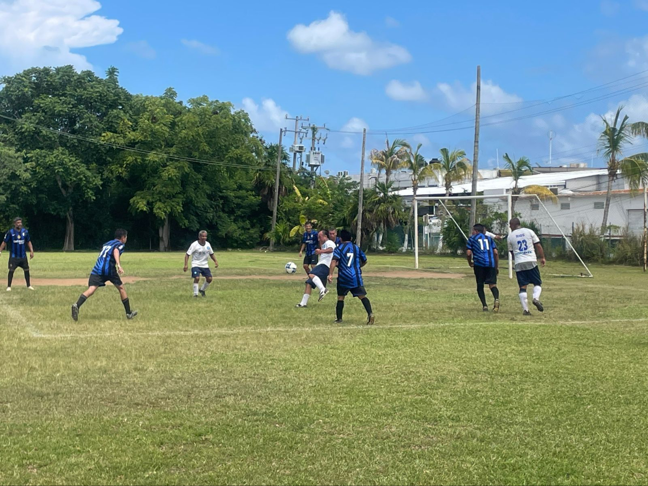 El equipo logró la victoria con los goles que llegaron por cuenta de Manuel Cesario y Patricio Ramírez