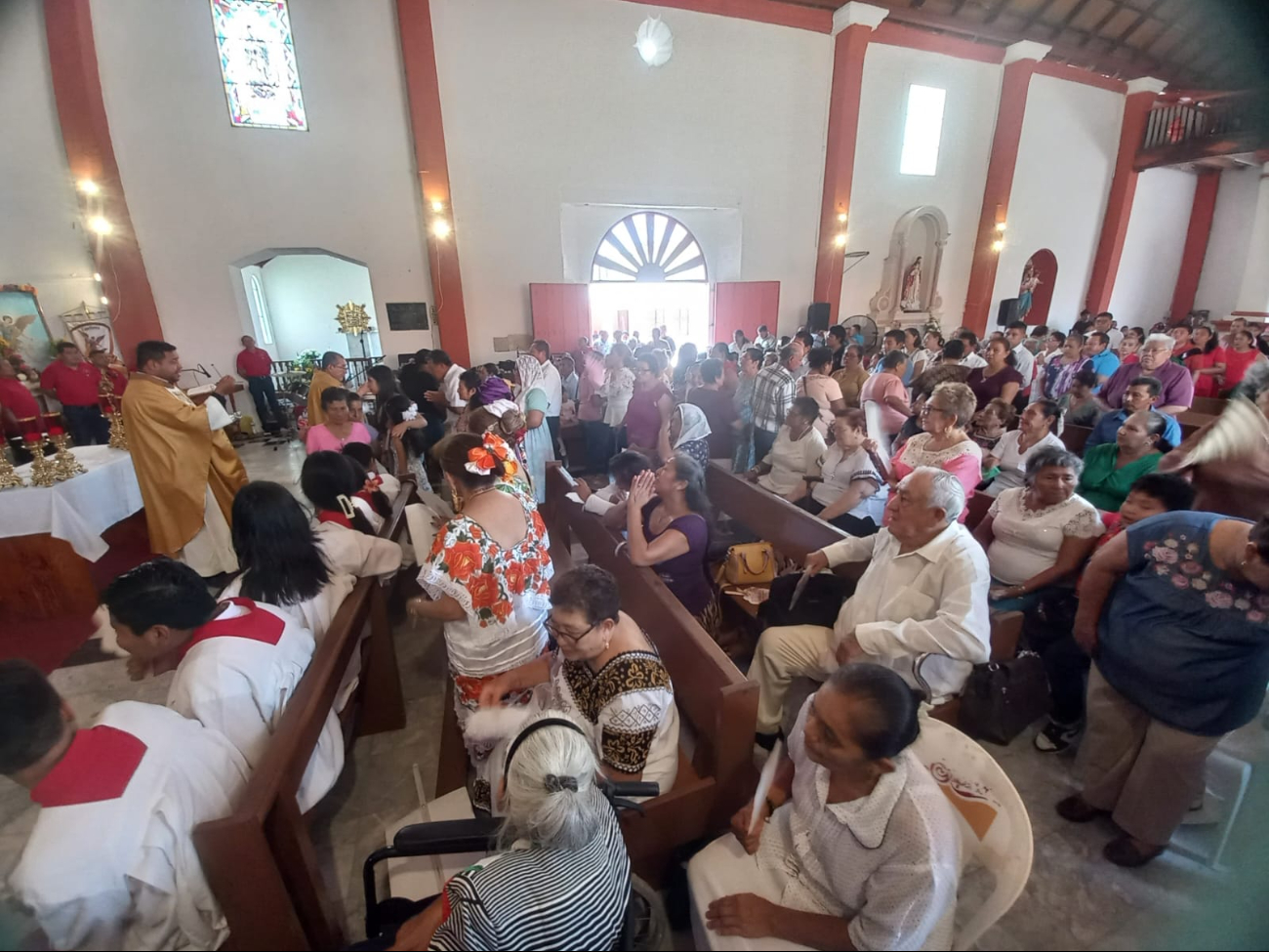 Palizada inicia con fervor y alegría los festejos patronales de San Joaquín 2025 Palizada inicia con fervor y alegría los festejos patronales de San Joaquín 2025