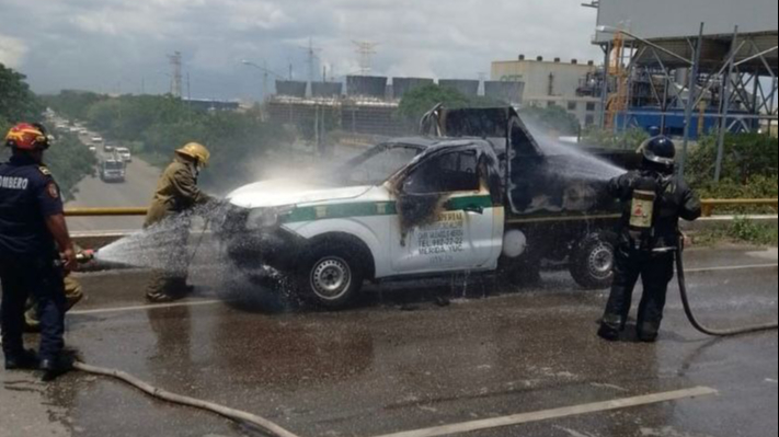 Los cuerpos de emergencia confirmaron que el vehículo se encontraba vacío