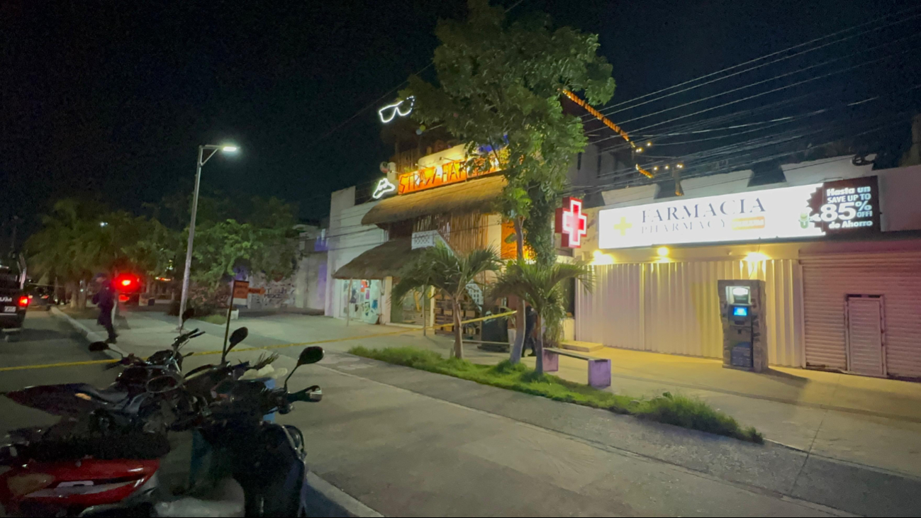 Un ataque armado en un bar de Tulum dejó dos hombres muertos y un herido.
