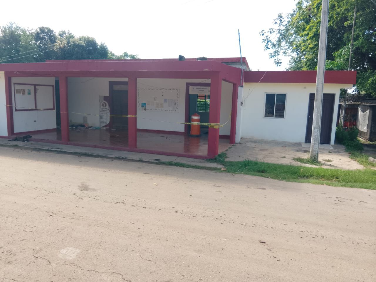 Comisaría de Castamay sufre daños por intento de robo en la madrugada Comisaría de Castamay sufre daños por intento de robo en la madrugada