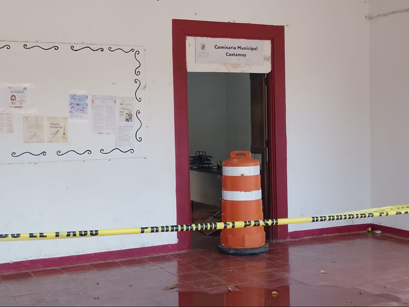Vecinos denuncian a sujeto que vandalizó la comisaría de Castamay Vecinos denuncian a sujeto que vandalizó la comisaría de Castamay