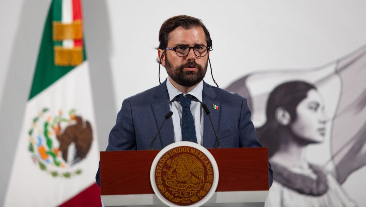 Alejandro Svarch Pérez, director del IMSS-Bienestar