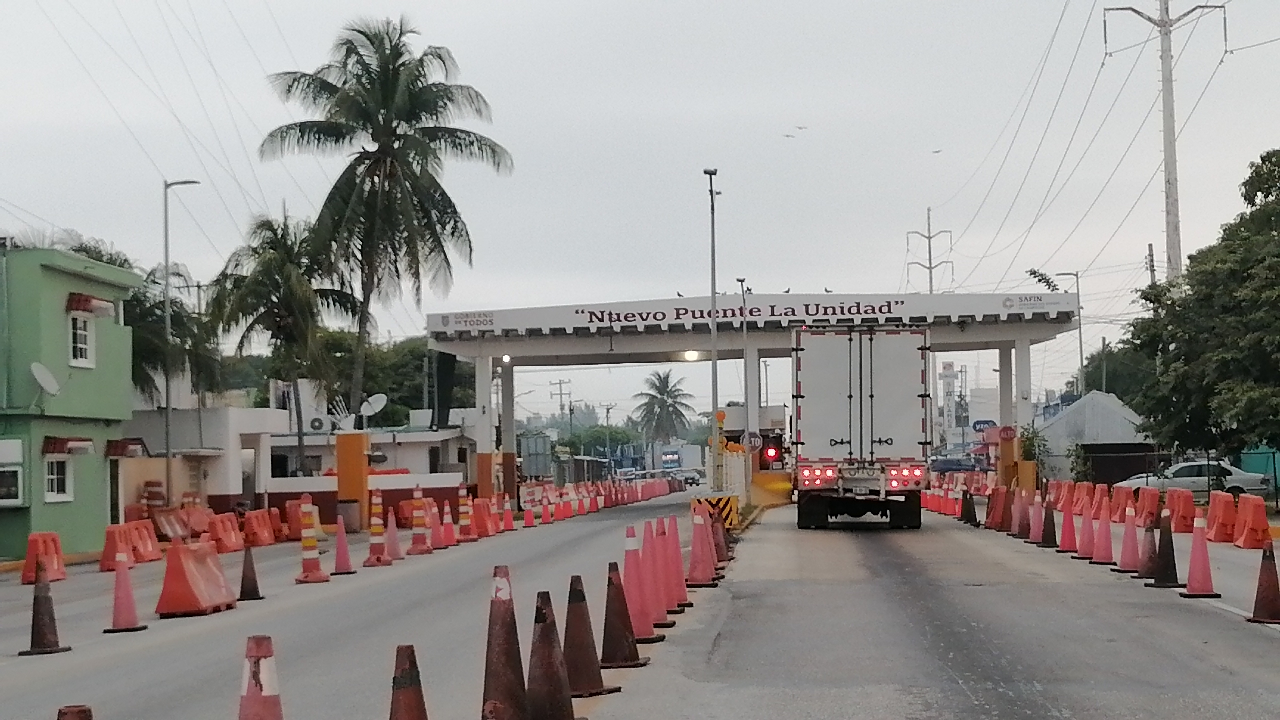 El puente se ha vuelto una vía obligada pese a los incrementos y riesgos en la zona