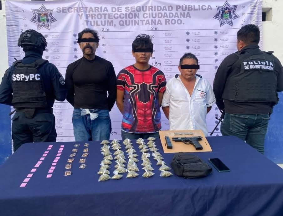 Fueron identificados como Jorge Alexander “N”, de 18 años; Julio César “N”, de 41; y Jesús “N”, de 54