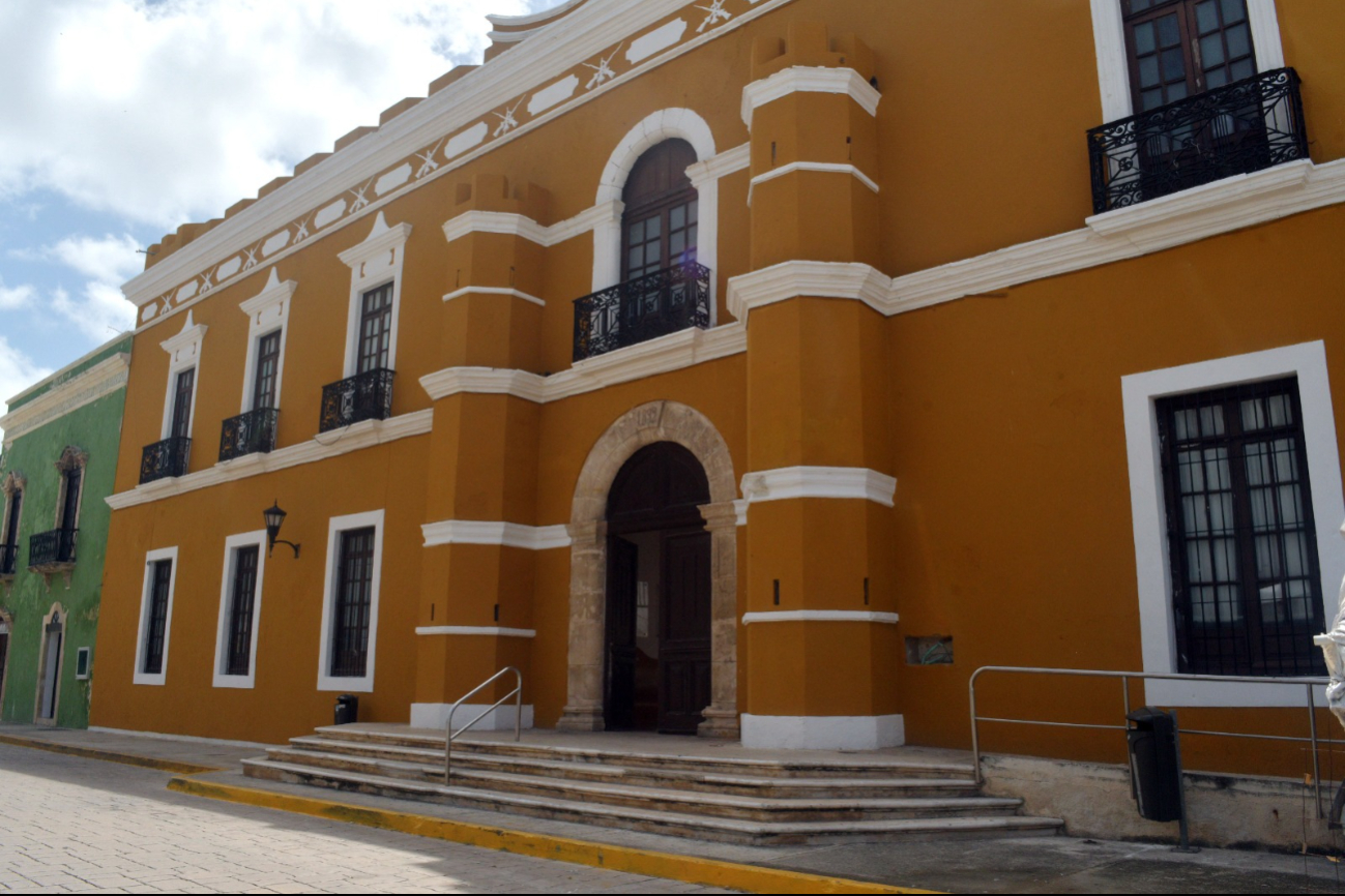 Campeche y Carmen acumulan más de 12 mil demandas laborales contra sus alcaldías. Campeche y Carmen acumulan más de 12 mil demandas laborales contra sus alcaldías.
