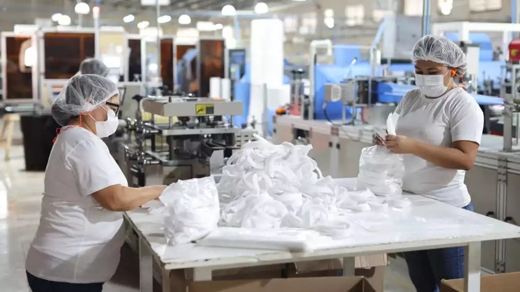 Hasta el primer trimestre del año, Yucatán registraba 252 mil 930 hombres y 242 mil 877 mujeres jóvenes integrados a la fuerza laboral Hasta el primer trimestre del año, Yucatán registraba 252 mil 930 hombres y 242 mil 877 mujeres jóvenes integrados a la fuerza laboral