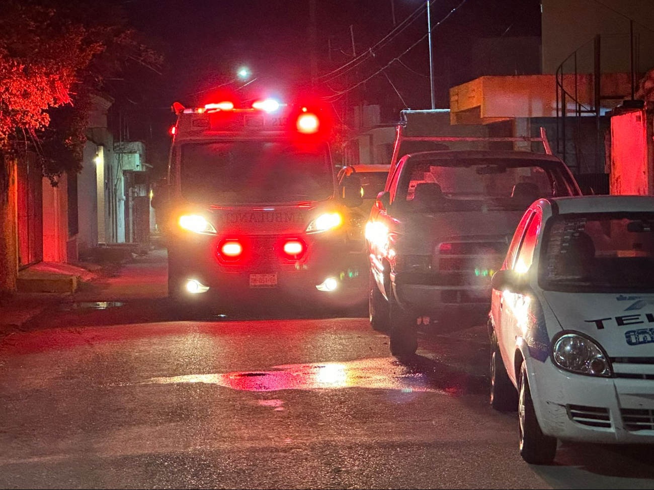 Sus familiares escucharon los gritos y pidieron auxilio al número de emergencias. Sus familiares escucharon los gritos y pidieron auxilio al número de emergencias.