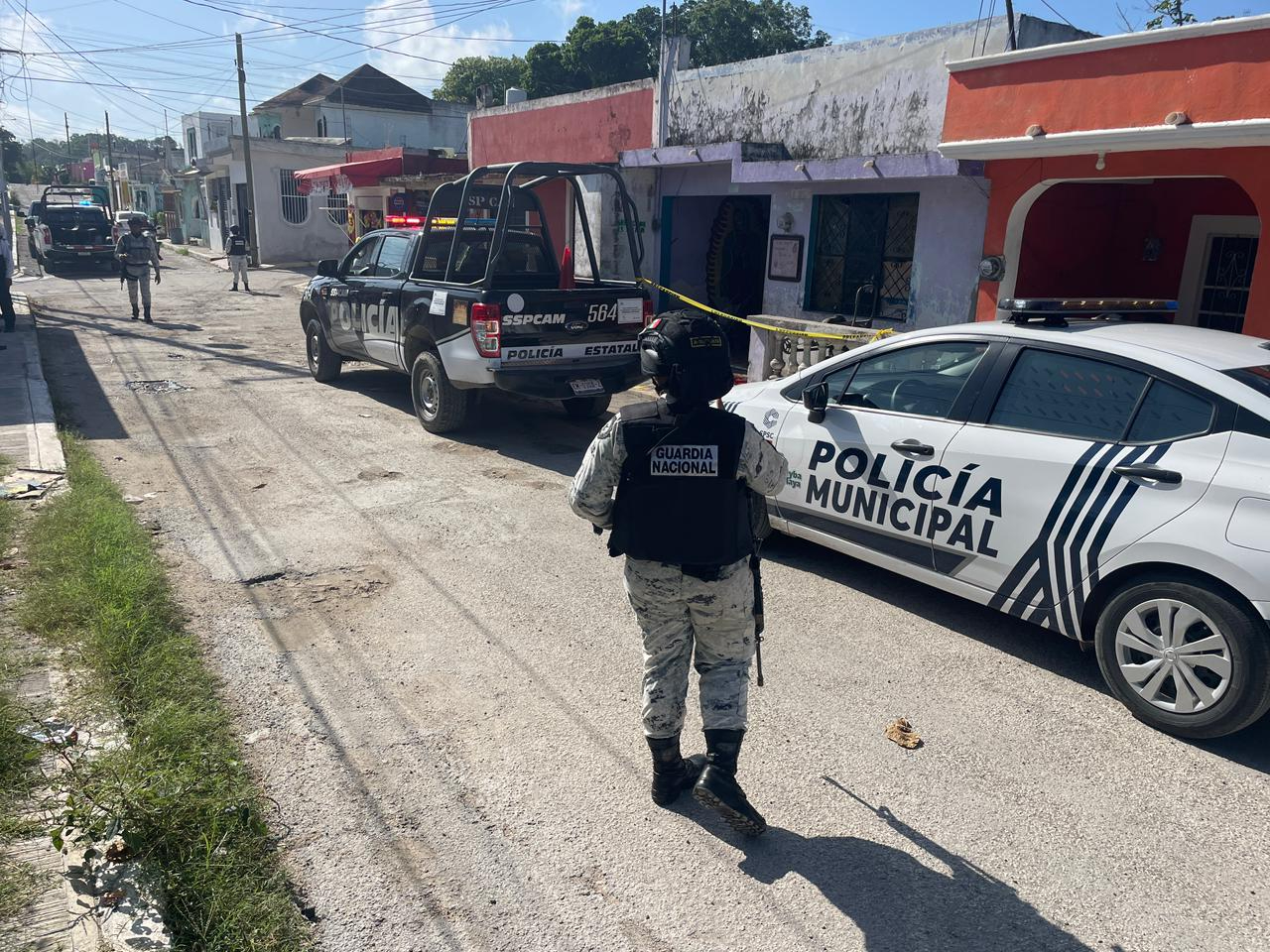 Movilización policiaca en San Isidro por ataque con machete Movilización policiaca en San Isidro por ataque con machete