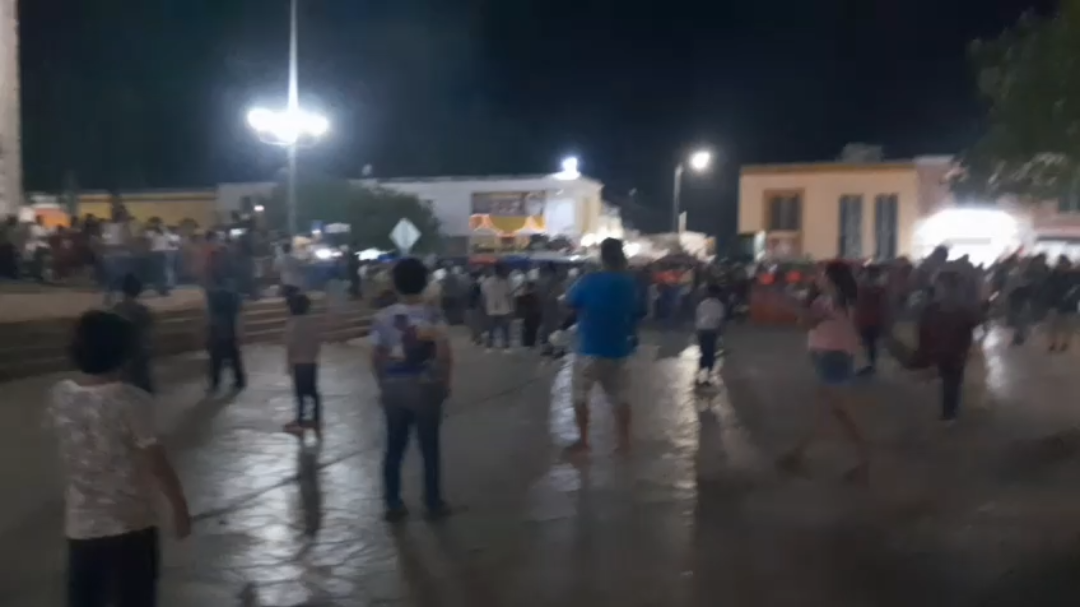 Sonora Dinamita y grupos locales ponen ritmo al cierre de la feria patronal en Dzitbalché Sonora Dinamita y grupos locales ponen ritmo al cierre de la feria patronal en Dzitbalché