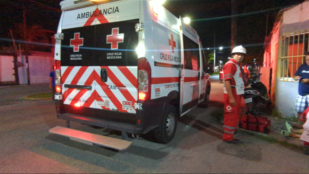 Mujer motociclista fue atropellada en la colonia Santa Margarita. Mujer motociclista fue atropellada en la colonia Santa Margarita.
