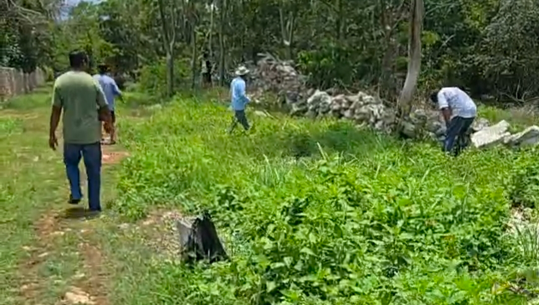 Herederos de un amplio terreno indicaron que han observado a topógrafos tomando medidas Herederos de un amplio terreno indicaron que han observado a topógrafos tomando medidas