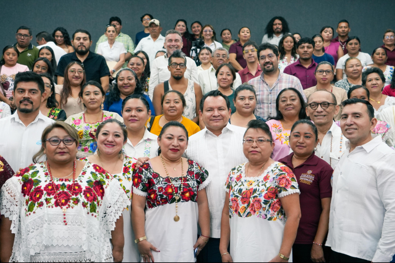 Lanzan proyecto de cursos presenciales y virtuales de maya en escuelas y espacios públicos Lanzan proyecto de cursos presenciales y virtuales de maya en escuelas y espacios públicos