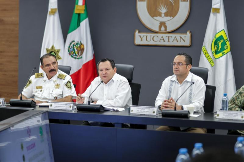 El Gobernador Joaquín Díaz Mena aseguró que el estado es uno de los más seguros del país. El Gobernador Joaquín Díaz Mena aseguró que el estado es uno de los más seguros del país.