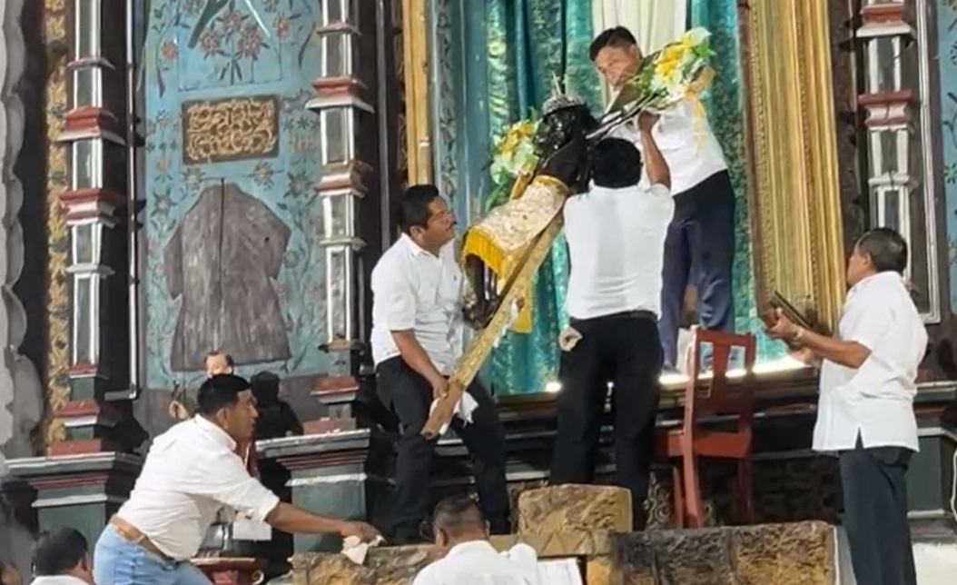 En medio del fervor religioso de los feligreses desciende el hijo de Dios en la comunidad de Sitilpech En medio del fervor religioso de los feligreses desciende el hijo de Dios en la comunidad de Sitilpech