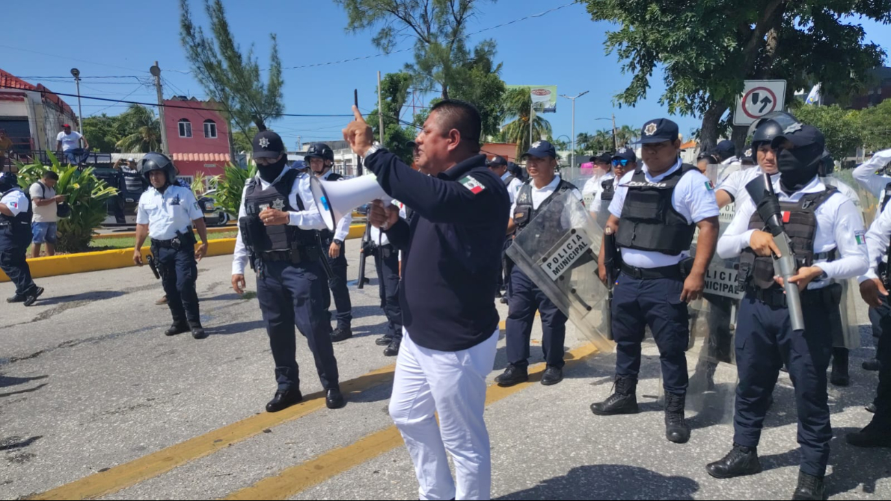 Violencia y protestas en Carmen; autoridades piden evitar confrontaciones Violencia y protestas en Carmen; autoridades piden evitar confrontaciones