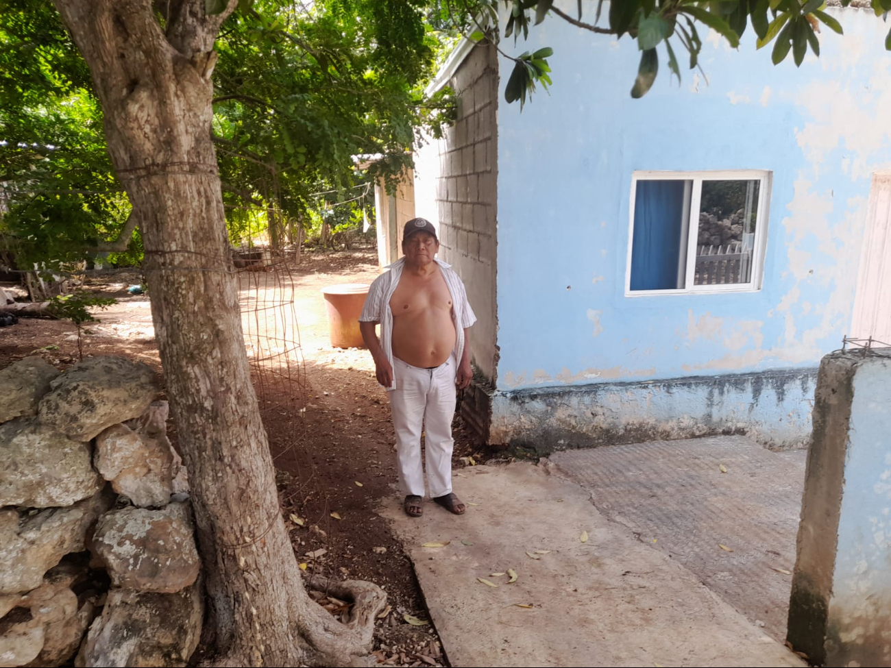 El afectado interpuso denuncia ante la FGE en Dzibalchén; policías hallaron casquillo calibre .38. El afectado interpuso denuncia ante la FGE en Dzibalchén; policías hallaron casquillo calibre .38.