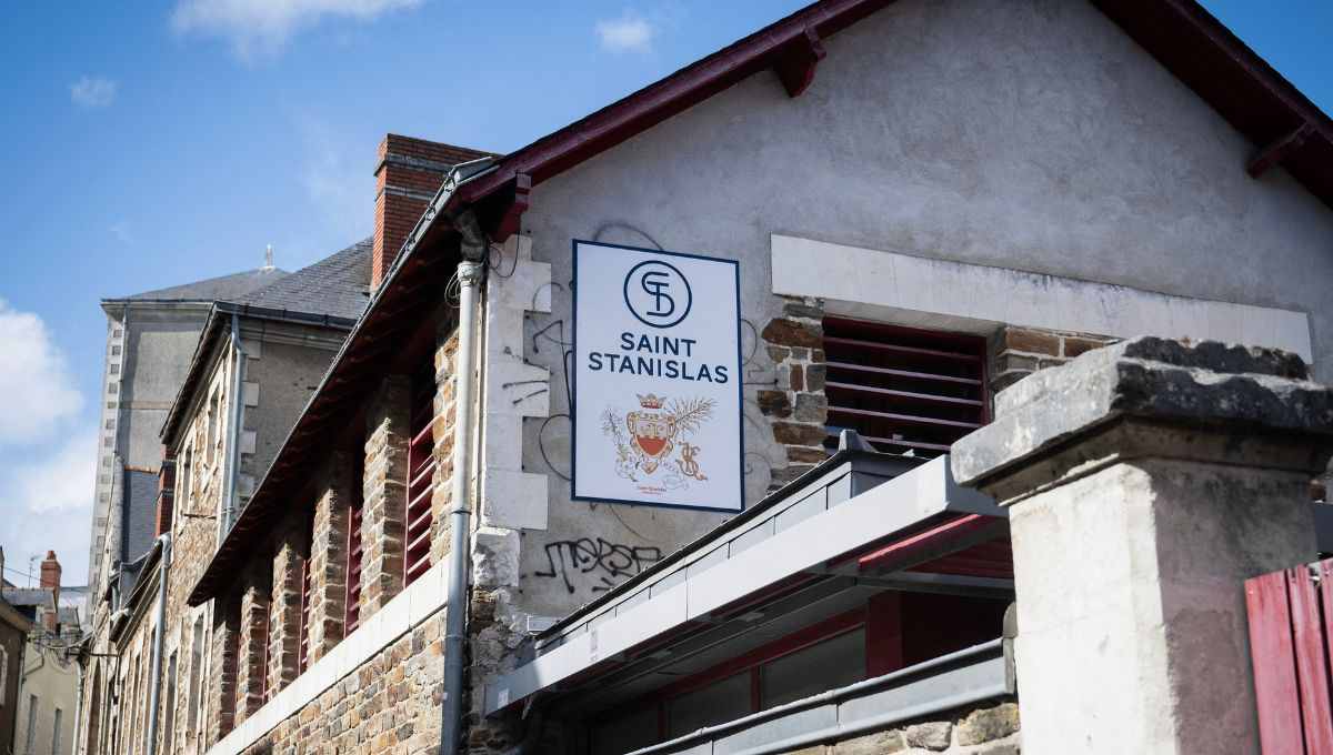 Los abusos en la la escuela Saint-Stanislas de Nantes, salieron a la luz a través de testimonios de las víctimas y familiares Los abusos en la la escuela Saint-Stanislas de Nantes, salieron a la luz a través de testimonios de las víctimas y familiares