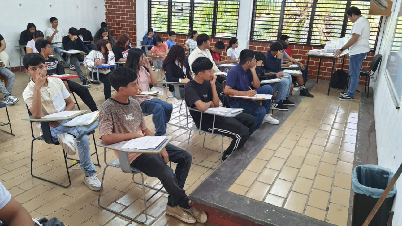 El Gobierno federal entregará becas a los estudiantes de Yucatán El Gobierno federal entregará becas a los estudiantes de Yucatán