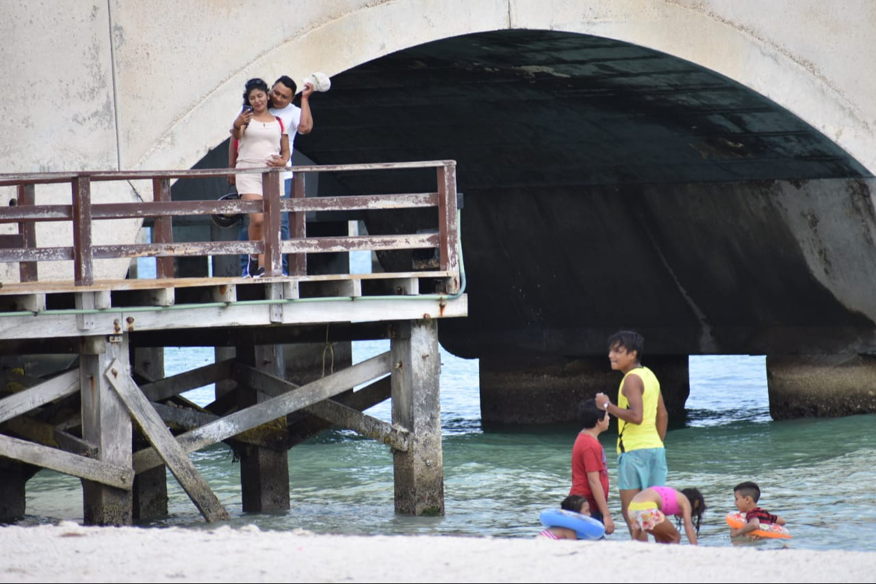 Según se informó, cada vez existe un mayor número de visitantes que optan por pernoctar en la costa en vez de un pasadía