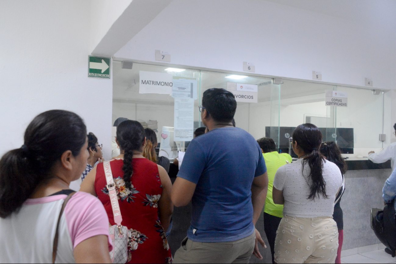 El costo promedio del trámite de matrimonio civil oscila entre mil 120 y mil 500 pesos El costo promedio del trámite de matrimonio civil oscila entre mil 120 y mil 500 pesos