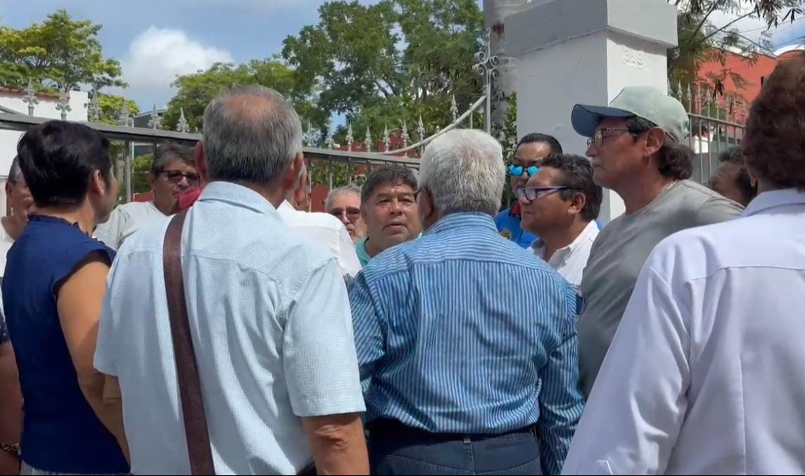 Los manifestantes exigen la intervención directa de la Presidencia de la República