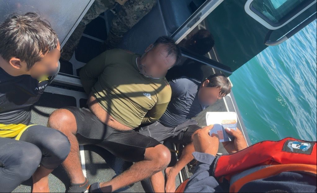 El sector pesquero asegura que ha aumentado la vigilancia en el mar, lo cual beneficia a los trabajadores El sector pesquero asegura que ha aumentado la vigilancia en el mar, lo cual beneficia a los trabajadores