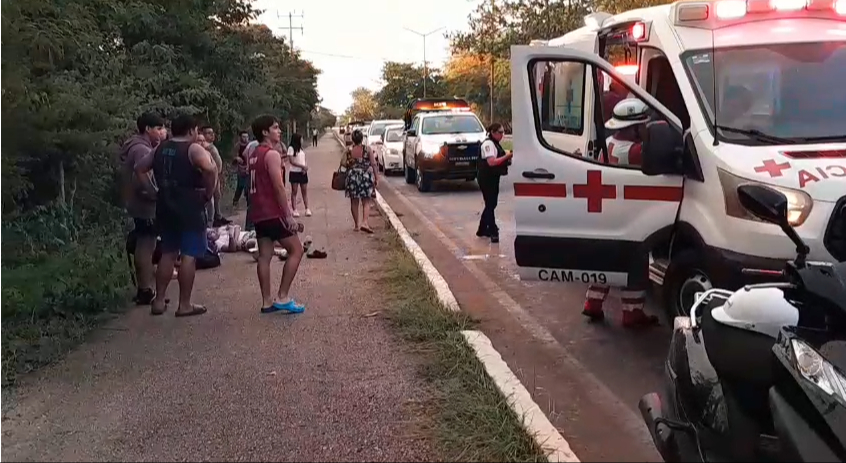 Ambos lesionados fueron trasladado al hospital integral IMSS Bienestar de Calkiní
